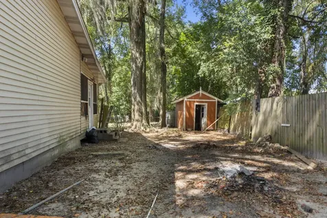 618 W Washington Street Quincy FL 32351