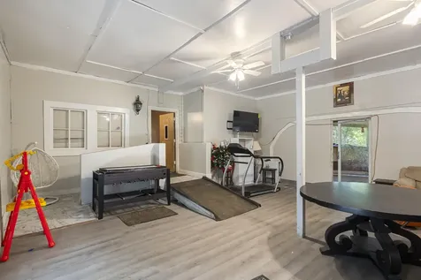 618 W Washington Street Quincy FL 32351