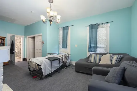 618 W Washington Street Quincy FL 32351