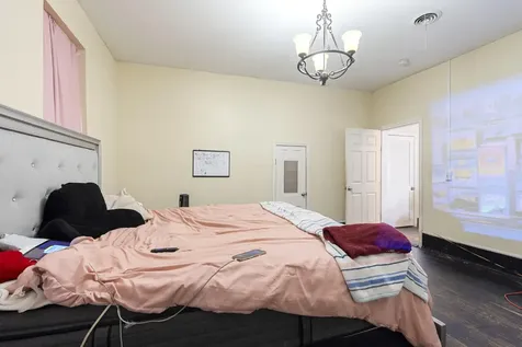 618 W Washington Street Quincy FL 32351