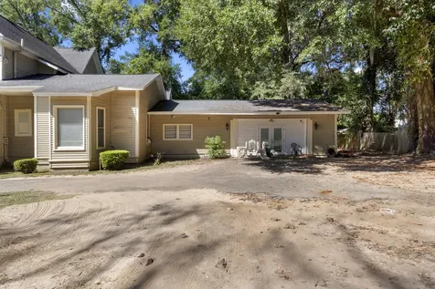 618 W Washington Street Quincy FL 32351