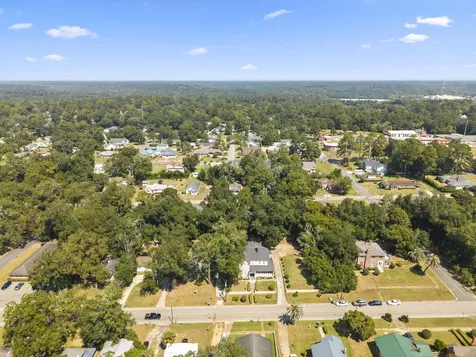 618 W Washington Street Quincy FL 32351