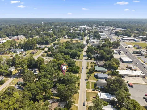 618 W Washington Street Quincy FL 32351