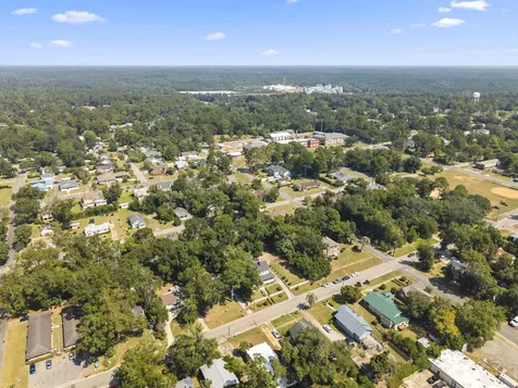 618 W Washington Street Quincy FL 32351