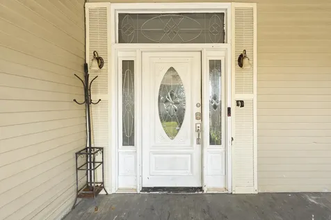 618 W Washington Street Quincy FL 32351