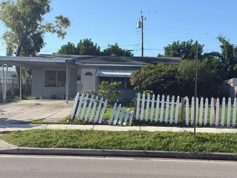 1005 12th Avenue Lake Worth Beach FL 33460