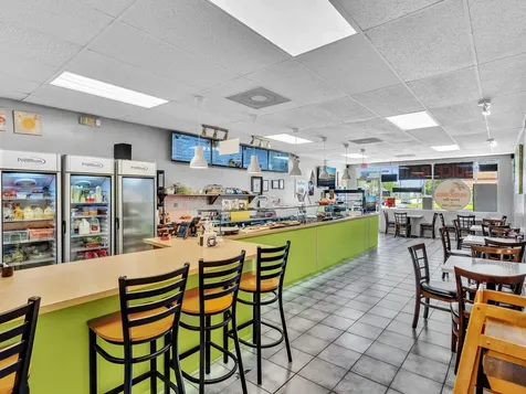Hallandale Beach FL 33009