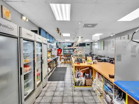 Hallandale Beach FL 33009