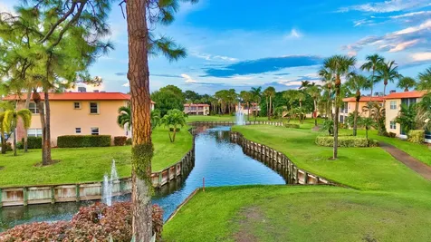 1911 Sw Palm City Road Stuart FL 34994