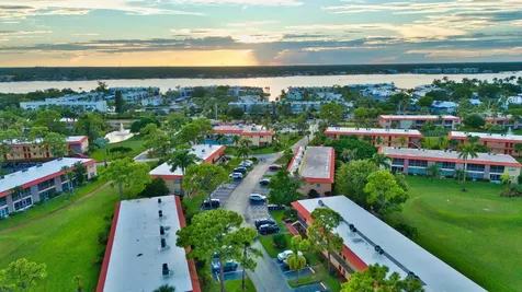 1911 Sw Palm City Road Stuart FL 34994