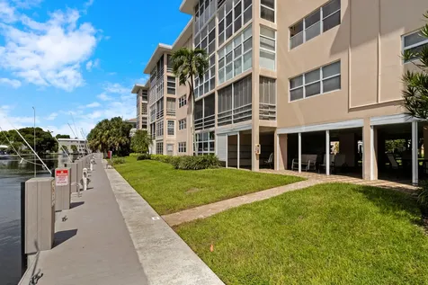 1481 S Ocean Lauderdale By The Sea FL 33062