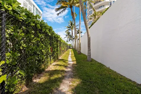 1481 S Ocean Lauderdale By The Sea FL 33062