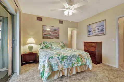 158 Norwich G West Palm Beach FL 33417
