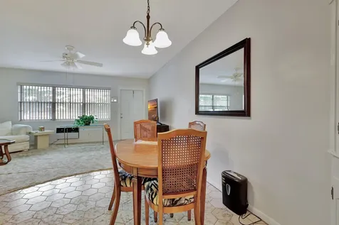 158 Norwich G West Palm Beach FL 33417