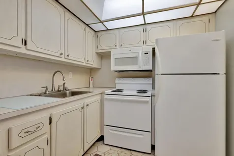 158 Norwich G West Palm Beach FL 33417