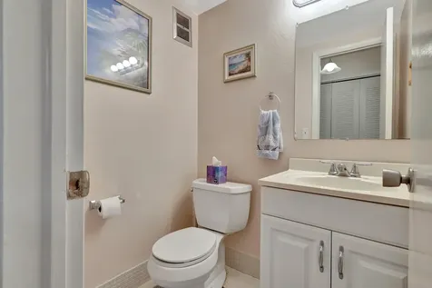 158 Norwich G West Palm Beach FL 33417