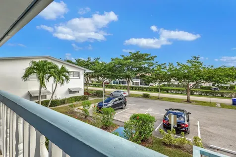 158 Norwich G West Palm Beach FL 33417