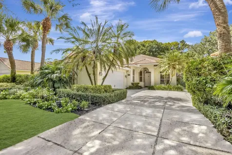 229 E Tall Oaks Circle Palm Beach Gardens FL 33410