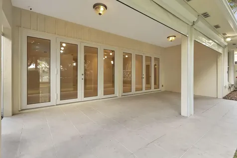 229 E Tall Oaks Circle Palm Beach Gardens FL 33410