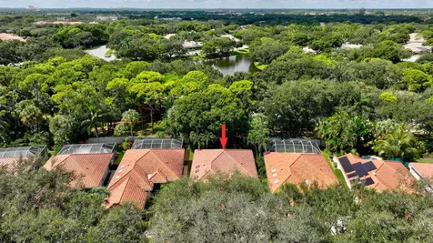 229 E Tall Oaks Circle Palm Beach Gardens FL 33410