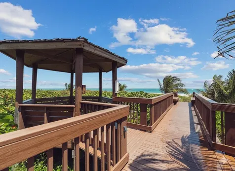 5047 N Highway A1a Way Fort Pierce FL 34950