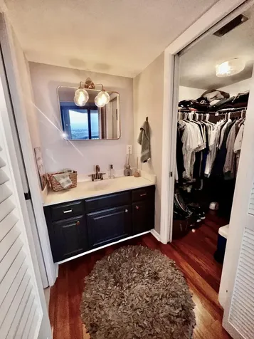 2425 Presidential Way West Palm Beach FL 33401
