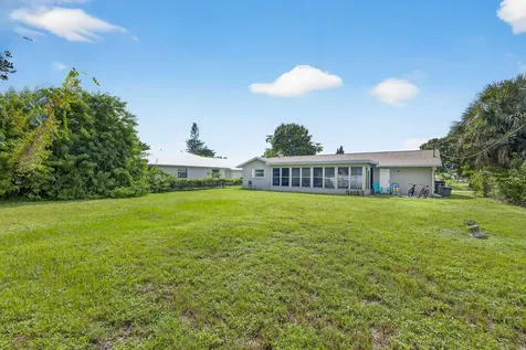 607 Se Forgal Street Port Saint Lucie FL 34983