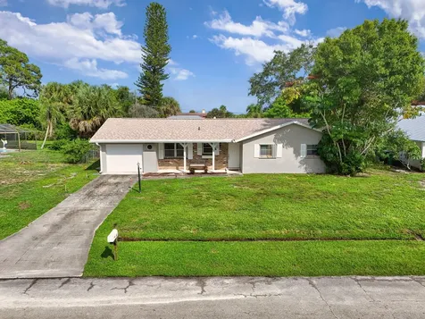 607 Se Forgal Street Port Saint Lucie FL 34983