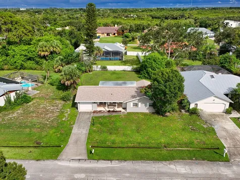607 Se Forgal Street Port Saint Lucie FL 34983