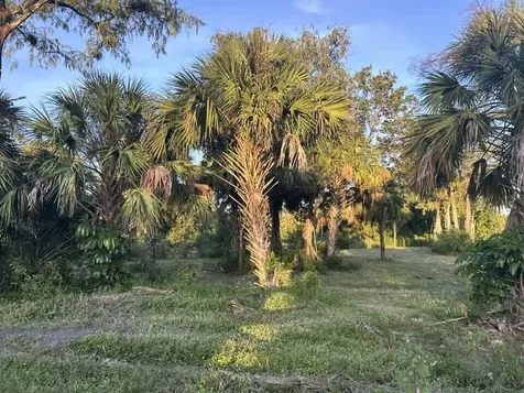 14439 Collecting Canal Road Loxahatchee Groves FL 33470