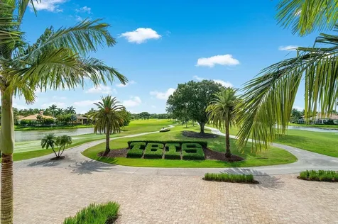 8161 Quail Meadow Way West Palm Beach FL 33412