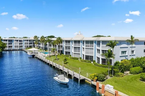 700 Ne Harbour Terrace Boca Raton FL 33431