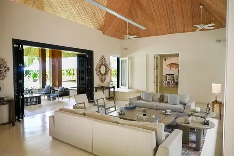 8 Riomar Casa de Campo DR 22000