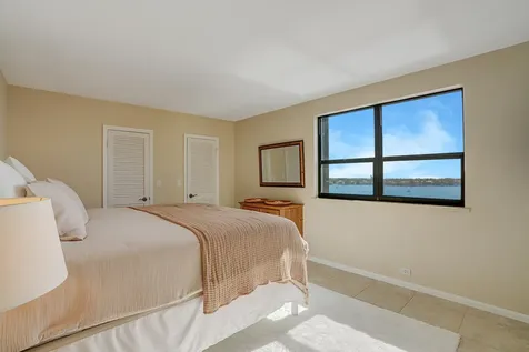 1208 Marine Way North Palm Beach FL 33408