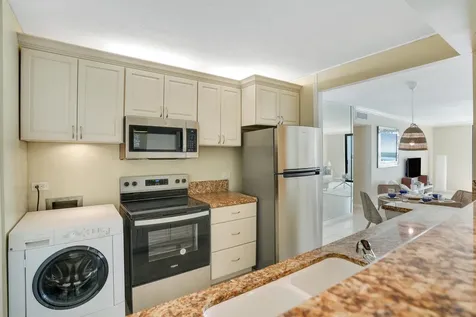 1208 Marine Way North Palm Beach FL 33408