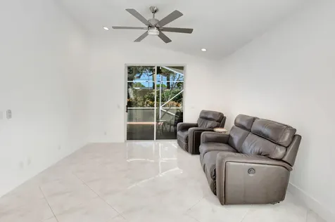 11752 Dove Hollow Avenue Boynton Beach FL 33437