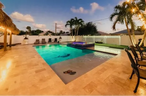 420 Sw 1st Avenue Boynton Beach FL 33435