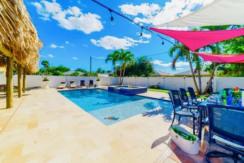 420 Sw 1st Avenue Boynton Beach FL 33435