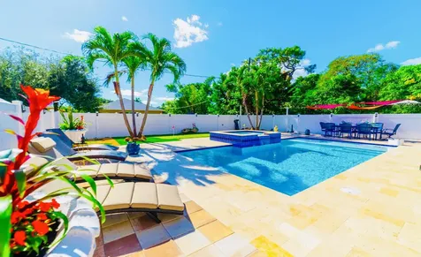 420 Sw 1st Avenue Boynton Beach FL 33435