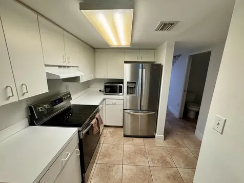 9189 Fontainebleau Boulevard Miami FL 33172