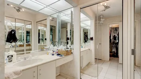 634 W Lakewoode Circle Delray Beach FL 33445
