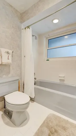 634 W Lakewoode Circle Delray Beach FL 33445