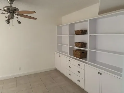 3871 Via Poinciana Lake Worth FL 33467