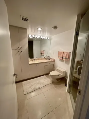140 SE 5th Avenue Boca Raton FL 33432