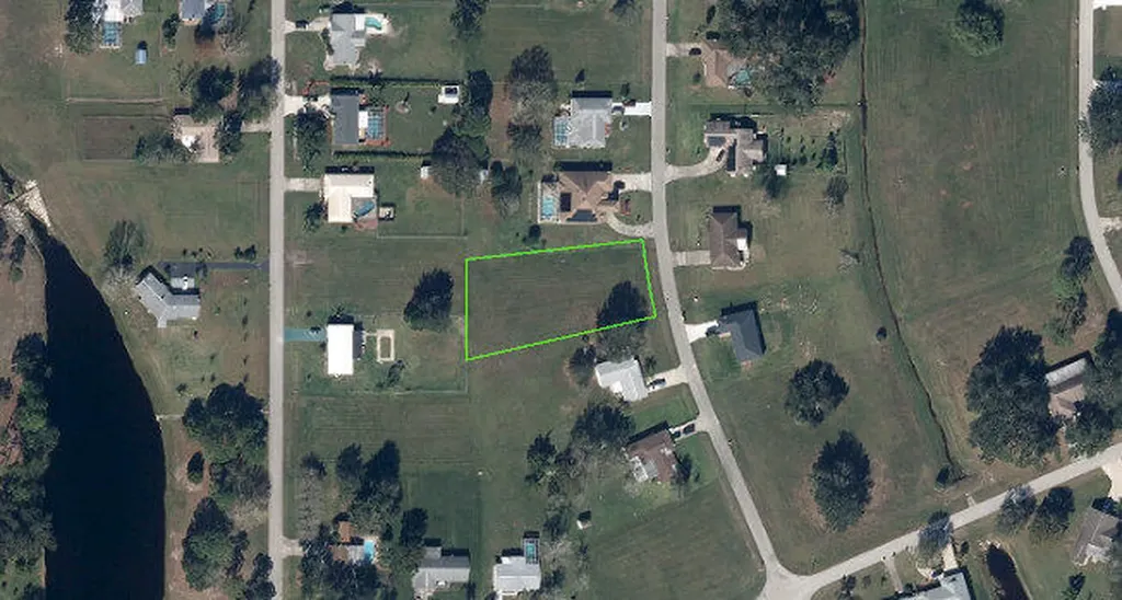 424 Cherry Tree Drive Sebring FL 33876