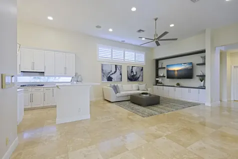 8431 Egret Lakes Lane West Palm Beach FL 33412