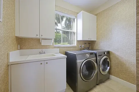 8431 Egret Lakes Lane West Palm Beach FL 33412