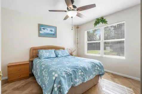 1710 N Lakefield North Court Wellington FL 33414