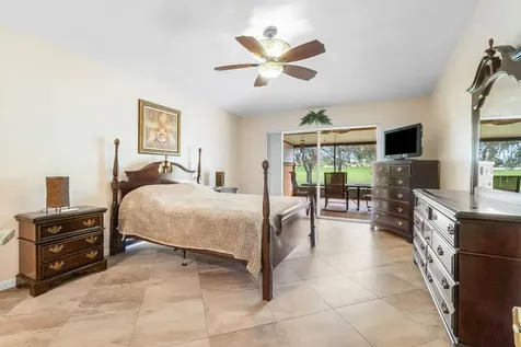 1710 N Lakefield North Court Wellington FL 33414