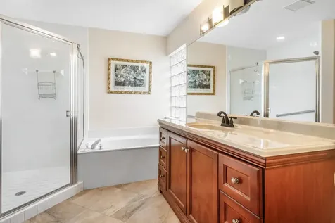 1710 N Lakefield North Court Wellington FL 33414